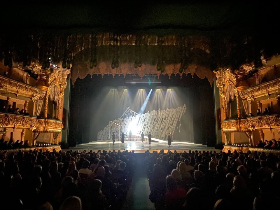 ������ ���������: �������� ������� � �����-����������