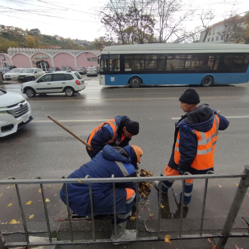 ���������: ������� �������. ������� ���������� �� �������� ������� ������ ���� ������� ������; �������� �� ��.����������, ��.��������, ��.3-� ����������, ��.�������� ���������, ��.�����������, ��.������ �����������, ���,��