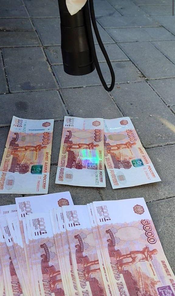 В Крыму задержаны мошенники, обещавшие призывнику освобождение от службы в армии – УФСБ России по Крыму и Севастополю В Крыму задержаны мошенники, обещавшие призывнику освобождение от службы в армии – УФСБ России по Крыму и Севастополю