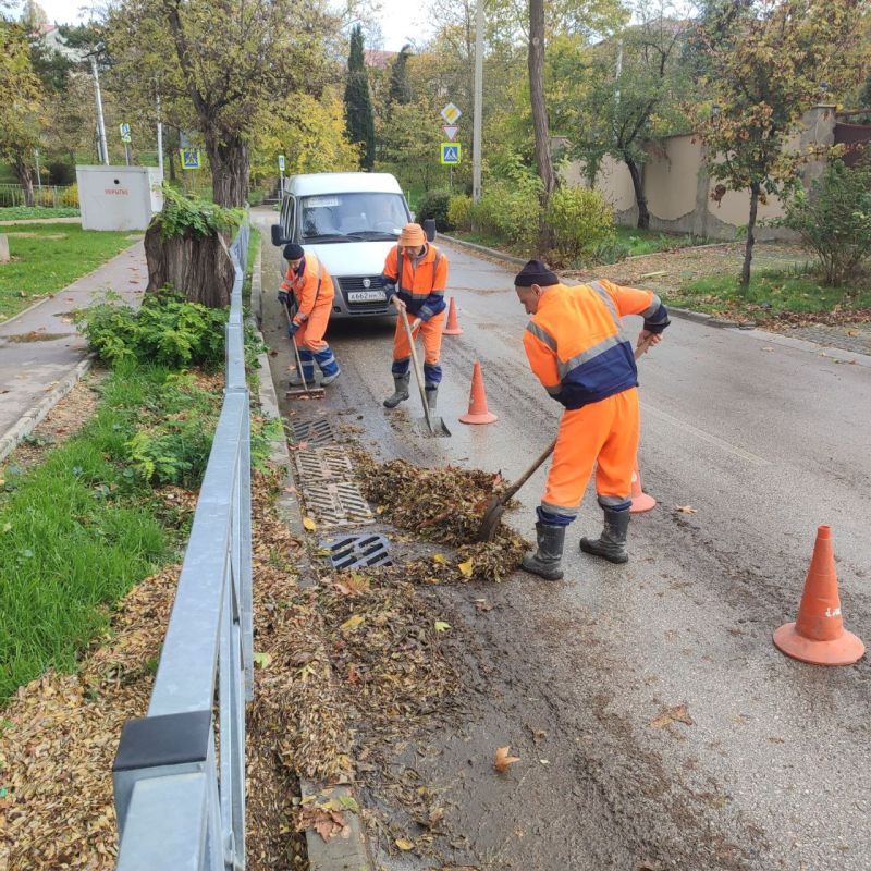 ���������: ������� �������. ������� ���������� �� �������� ������� ������ ���� ������� ������; �������� �� ��.����������, ��.��������, ��.3-� ����������, ��.�������� ���������, ��.�����������, ��.������ �����������, ���,��