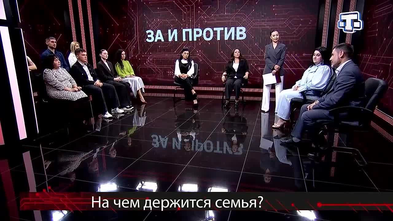 Причиной разводов после первого года брака является лицемерие и показуха