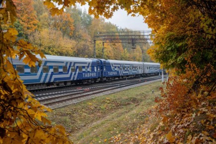 Все поезда «Таврия», задержанные 14 ноября, введены в график, либо прибыли на станции на значения