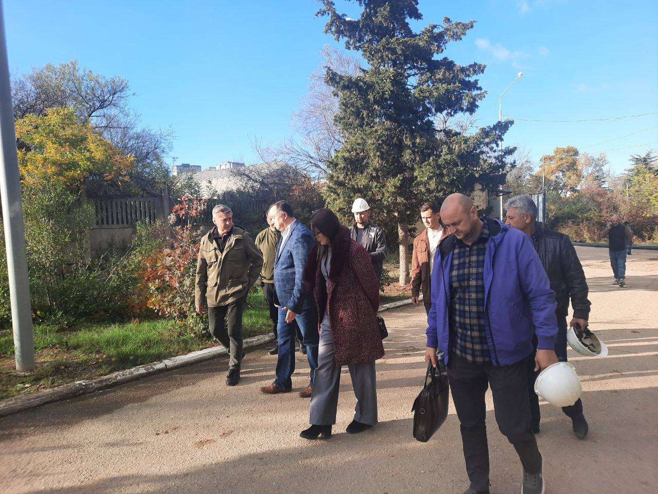 По поручению Михаила Развожаева проверили ход ремонтов в противотуберкулезном диспансере и психиатрической больнице По поручению Михаила Развожаева проверили ход ремонтов в противотуберкулезном диспансере и психиатрической больнице