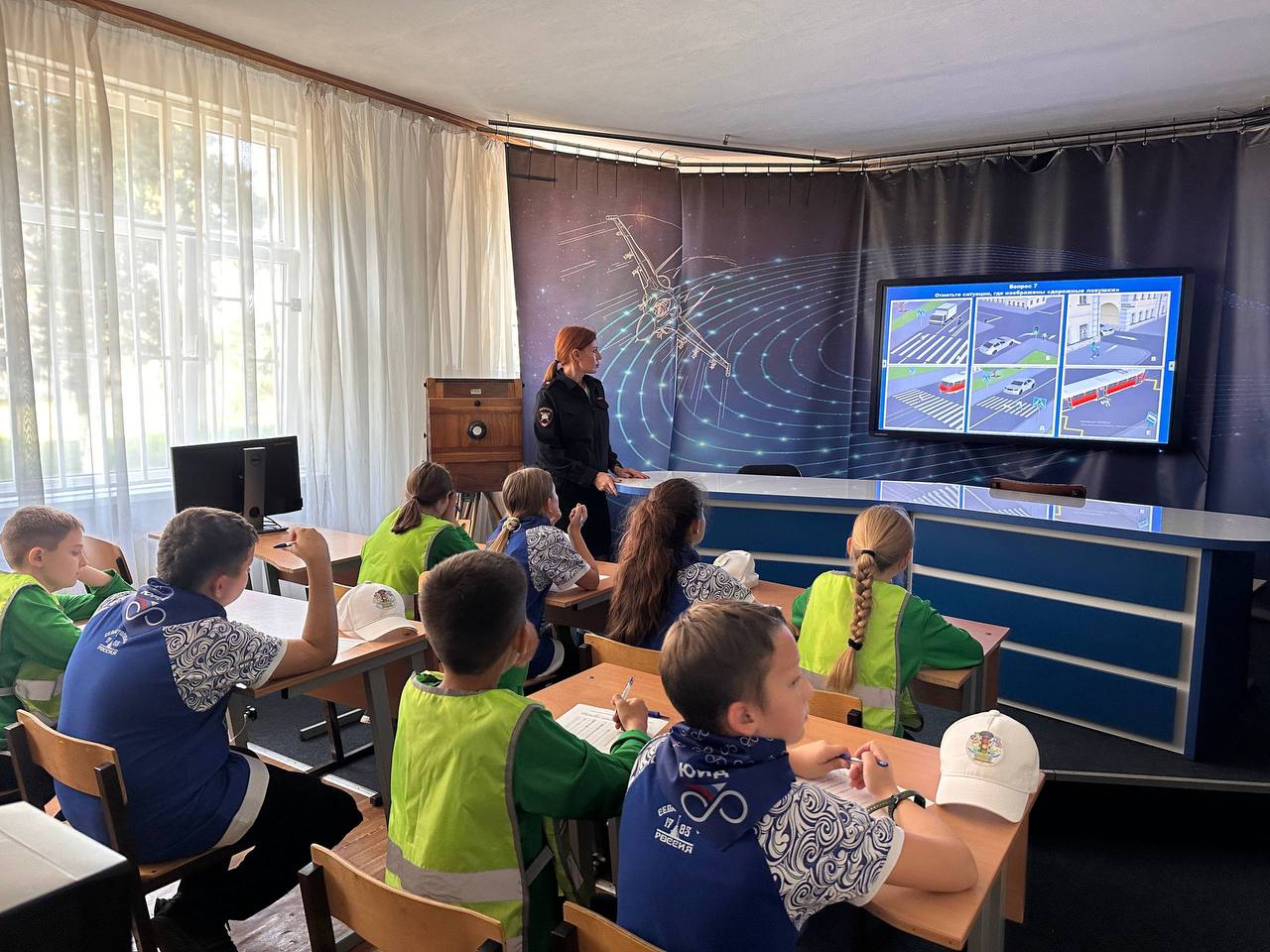 Госавтоинспекторы Севастополя приняли участие в подведении итогов муниципального этапа Всероссийского конкурса «Безопасное колесо-2025» Госавтоинспекторы Севастополя приняли участие в подведении итогов муниципального этапа Всероссийского конкурса «Безопасное колесо-2025»