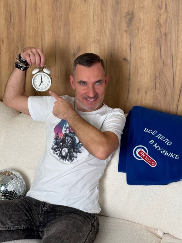 ������ ���������: 17 ������ � ���� �������� ������������ FM�! 17 ������ 2017 ���� ������������ ������� ����� � ���� �� ������� 102.0 FM