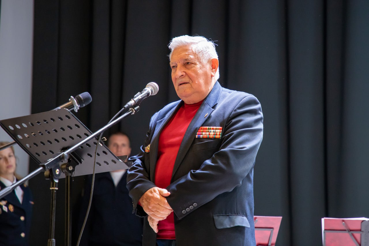 В Управлении МВД России по г.Севастополю прошло торжественное мероприятие ко Дню участковых уполномоченных полиции В Управлении МВД России по г.Севастополю прошло торжественное мероприятие ко Дню участковых уполномоченных полиции