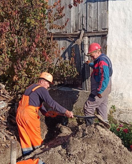 Водоканал: Рабочие моменты. Аварийно-восстановительные работы на сетях водоснабжения Работали на ул.Академической, ул.Федоровской, ул.Костычева, ул.Адмирала Юмашева, ул. Киянченко, ул.Адмирала Владимирского Фото Константина... Водоканал: Рабочие моменты. Аварийно-восстановительные работы на сетях водоснабжения Работали на ул.Академической, ул.Федоровской, ул.Костычева, ул.Адмирала Юмашева, ул. Киянченко, ул.Адмирала Владимирского Фото Константина...