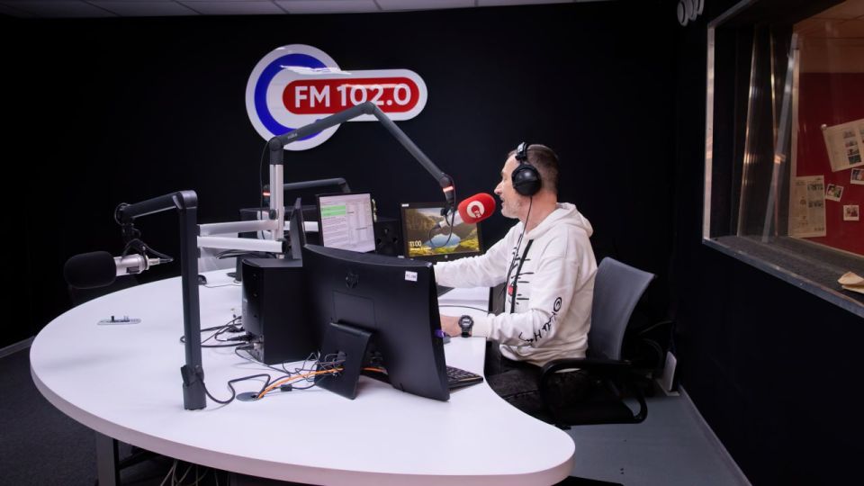 ������������ FM� ��������� ������� ���� �������� � ���������� �����