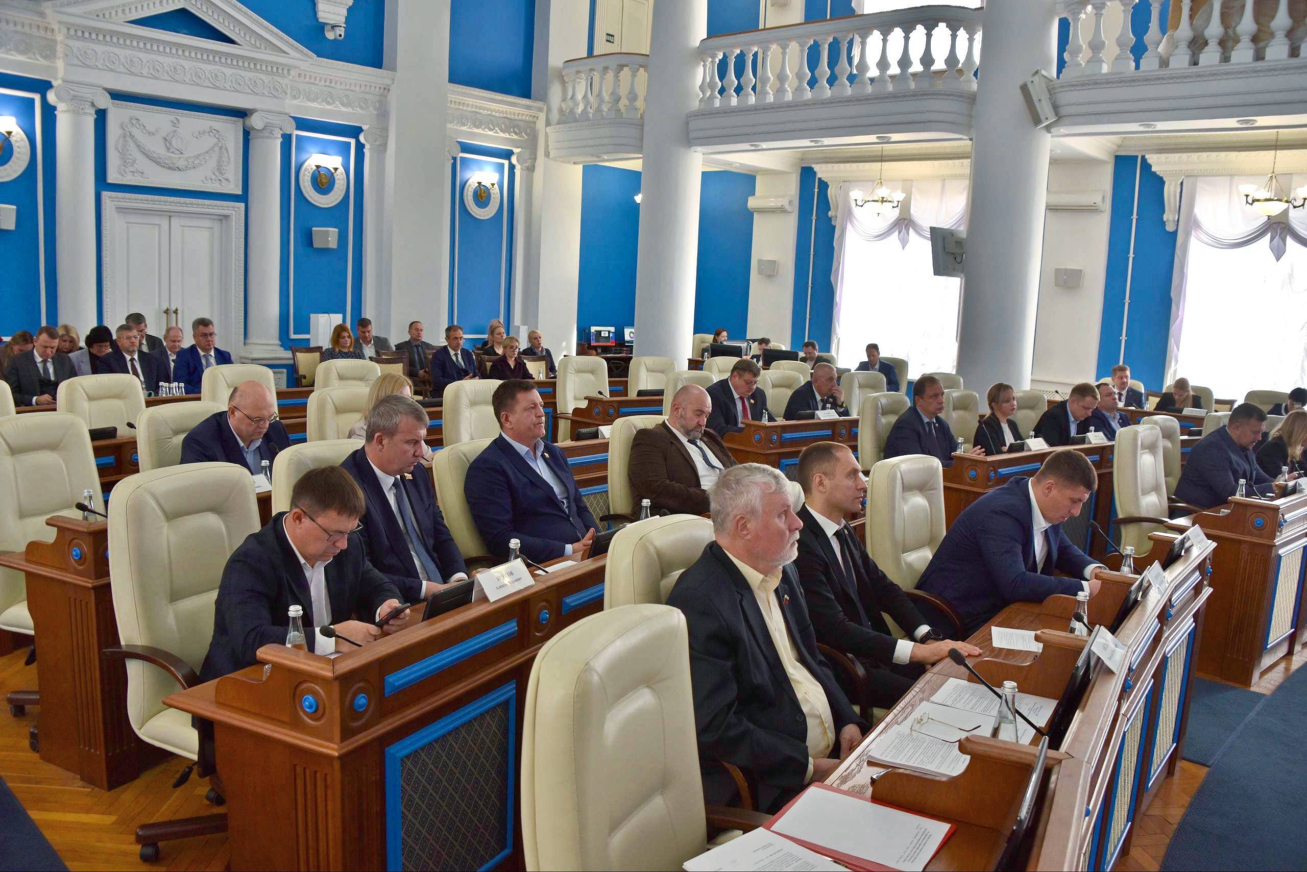 Владимир Немцев: В первом чтении приняли главный финансовый закон Севастополя — «О бюджете города Севастополя на 2026 год и плановый период 2027 и 2028 годов» Владимир Немцев: В первом чтении приняли главный финансовый закон Севастополя — «О бюджете города Севастополя на 2026 год и плановый период 2027 и 2028 годов»