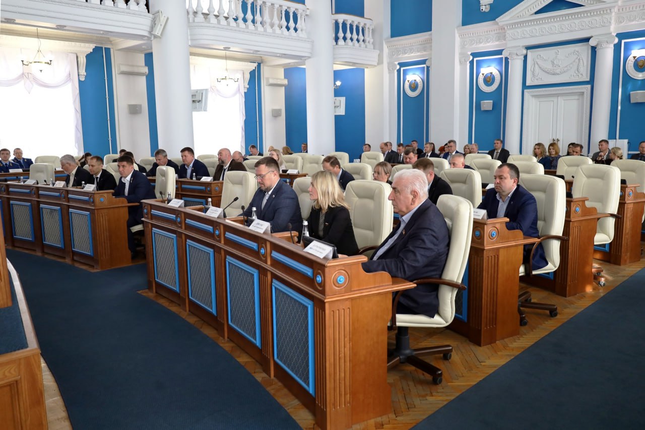 Исполняющий обязанности прокурора города Севастополя Дмитрий Теллин принял участие в рассмотрении бюджета города на 2026 год в Законодательном Собрании Севастополя Исполняющий обязанности прокурора города Севастополя Дмитрий Теллин принял участие в рассмотрении бюджета города на 2026 год в Законодательном Собрании Севастополя