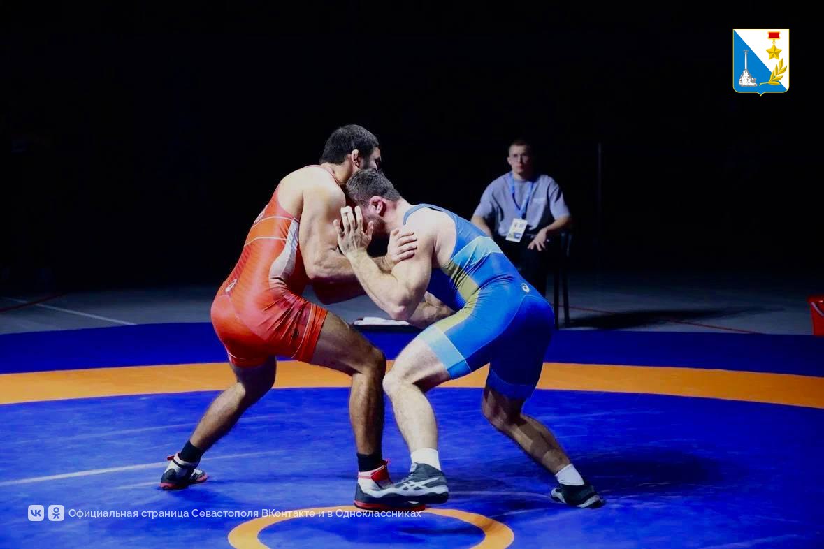 Севастополец Азамат Сеитов стал чемпионом международных соревнований по спортивной борьбе Севастополец Азамат Сеитов стал чемпионом международных соревнований по спортивной борьбе