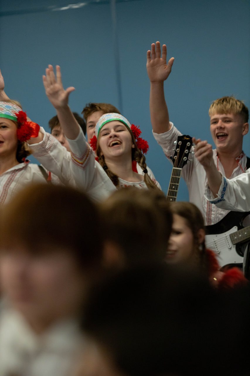 Фестиваль народов России!. В ГБОУ СОШ №13 им. А.И Фестиваль народов России!. В ГБОУ СОШ №13 им. А.И