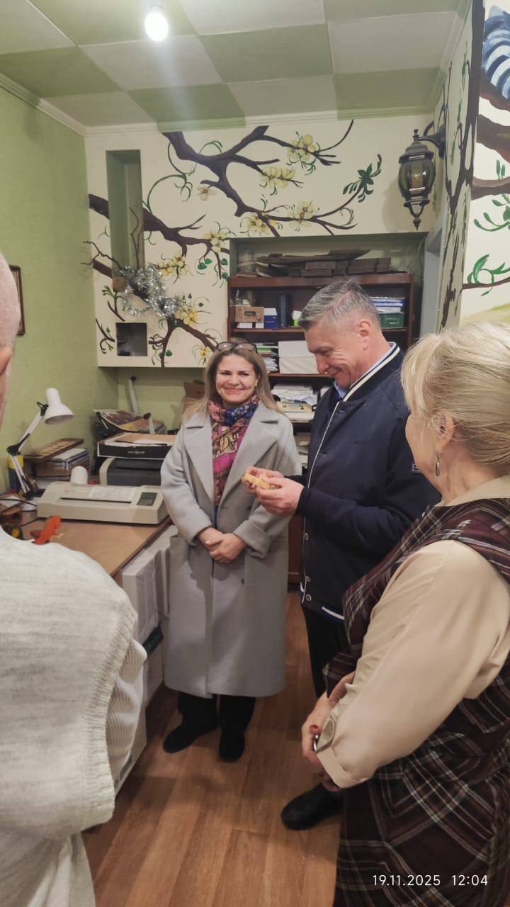 Сегодня по поручению Губернатора посетил СРОО «Дом солнца» Сегодня по поручению Губернатора посетил СРОО «Дом солнца»