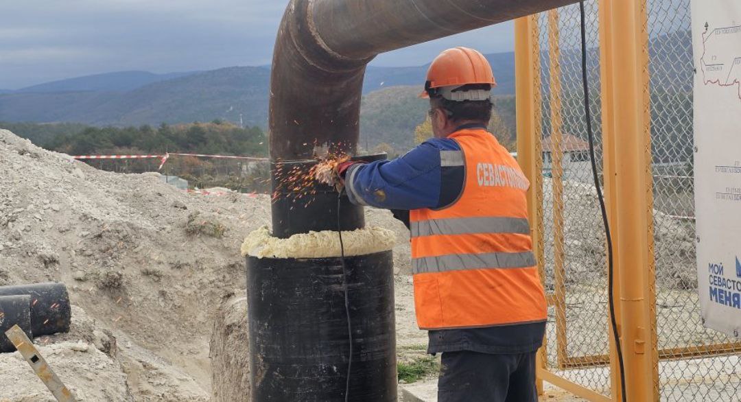 Уже в конце этой недели специалисты ГУП «Севастопольгаз» приступят к испытаниям нового газопровода в селе Терновка Уже в конце этой недели специалисты ГУП «Севастопольгаз» приступят к испытаниям нового газопровода в селе Терновка