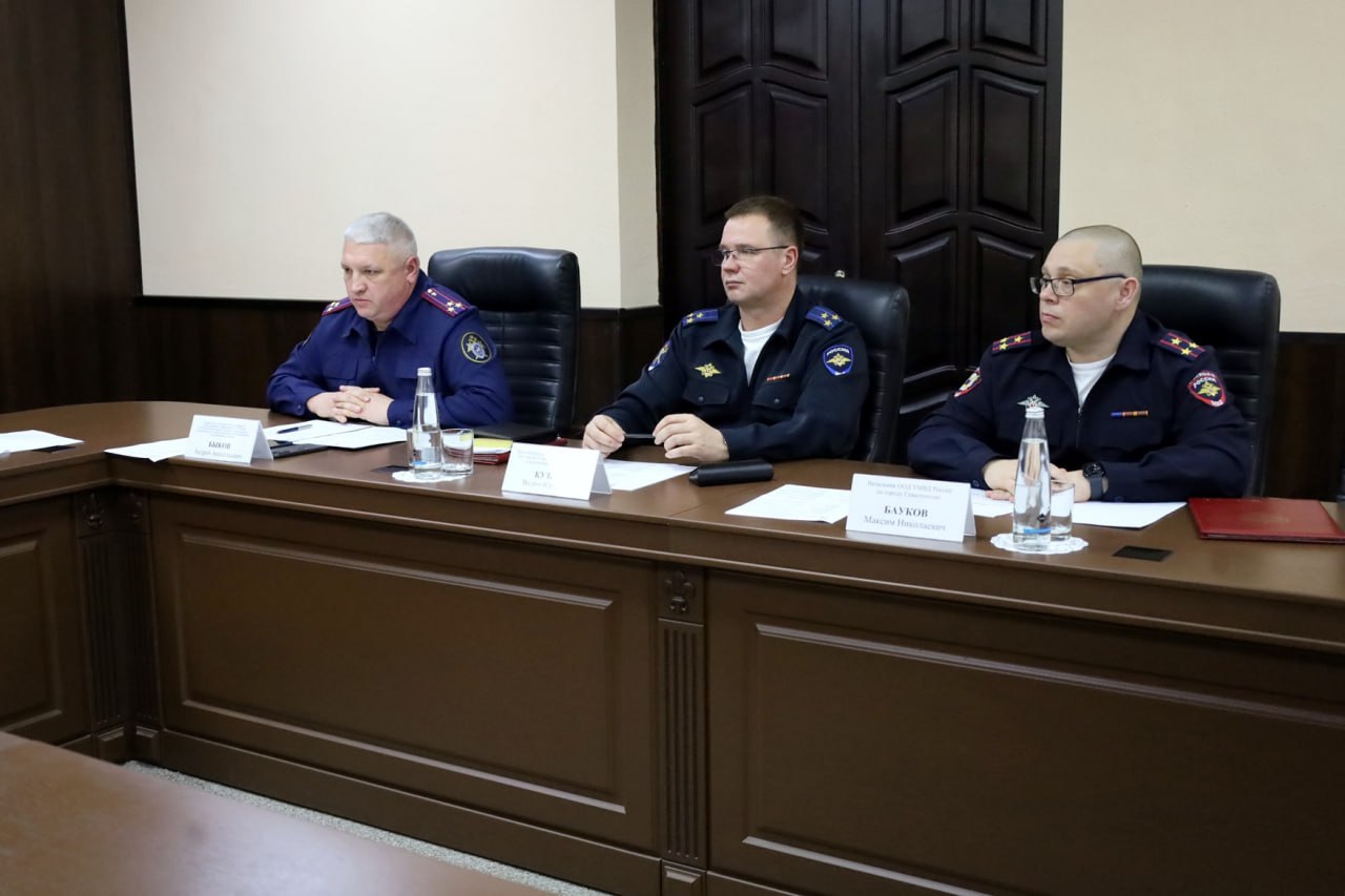 Сегодня, 19 ноября 2025 года, состоялось заседание коллегии прокуратуры города Севастополя под председательством исполняющего обязанности прокурора города Дмитрия Теллина Сегодня, 19 ноября 2025 года, состоялось заседание коллегии прокуратуры города Севастополя под председательством исполняющего обязанности прокурора города Дмитрия Теллина