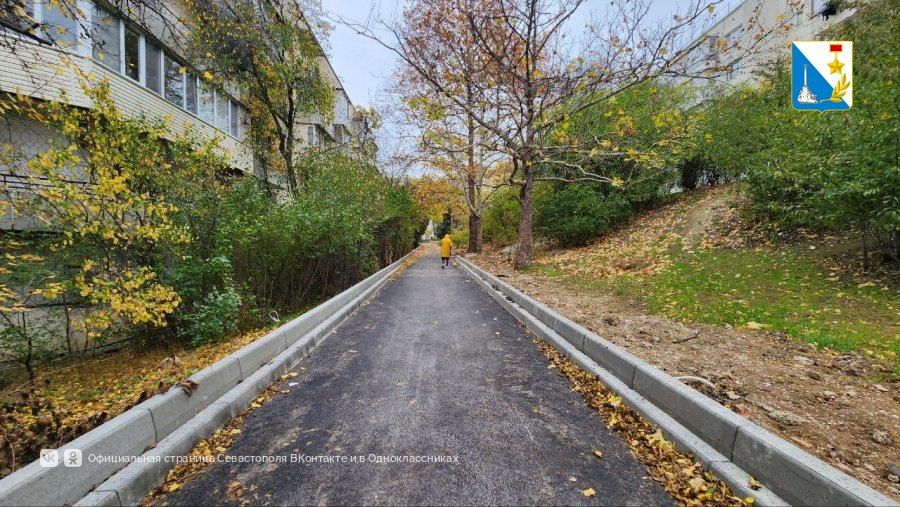 Завершили ремонт пешеходной сети на улице Маршала Геловани, 30 Завершили ремонт пешеходной сети на улице Маршала Геловани, 30