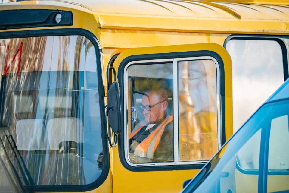 Сегодня свой профессиональный праздник отмечают работники транспортной отрасли! Сегодня свой профессиональный праздник отмечают работники транспортной отрасли!