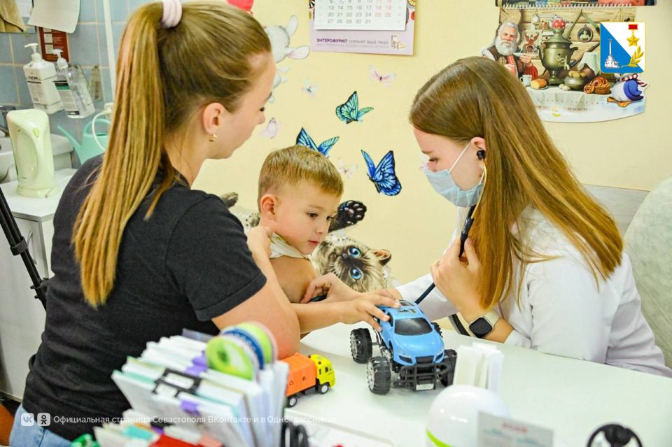 Сегодня отмечают День педиатра Сегодня отмечают День педиатра