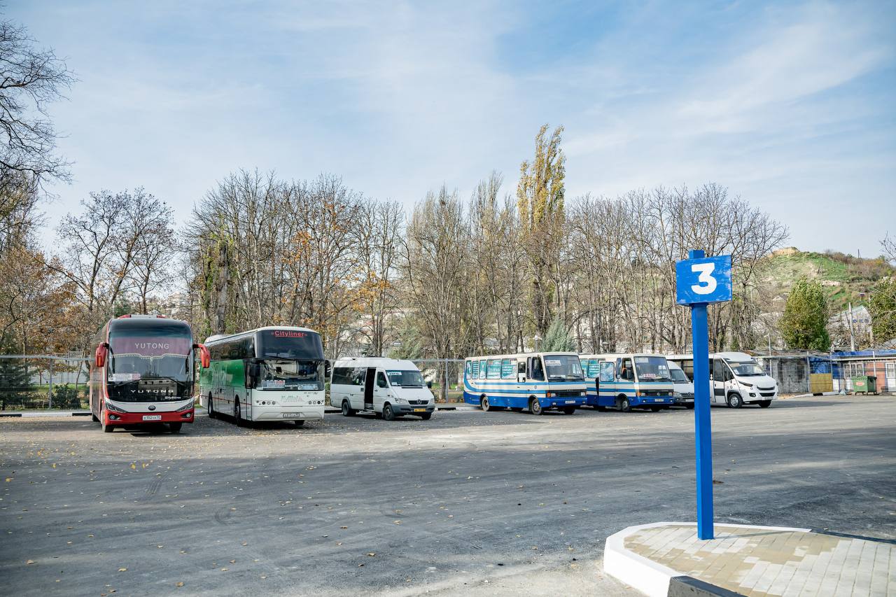 Завершили обновление территории автовокзала «Севастополь»