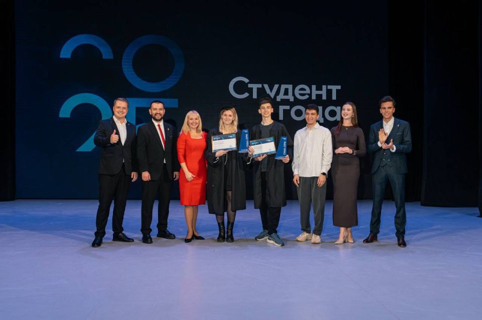 Анастасия Трушкина и Ростислав Семенюта стали лучшими студентами Севастополя