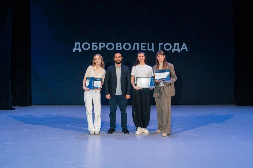 Анастасия Трушкина и Ростислав Семенюта стали лучшими студентами Севастополя Анастасия Трушкина и Ростислав Семенюта стали лучшими студентами Севастополя