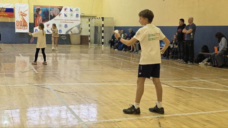 В Севастополе прошло первенство города по бадминтону В Севастополе прошло первенство города по бадминтону
