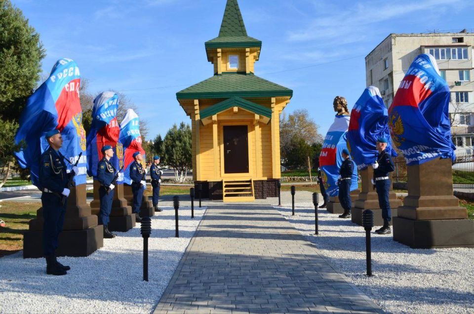 Николай Приставка: В день памяти Собора Архистратига Михаила и прочих Небесных сил бесплотных, по поручению Губернатора Севастополя Михаила Владимировича Развожаева принял участие в открытии Аллеи Воинской Славы и часовни в...