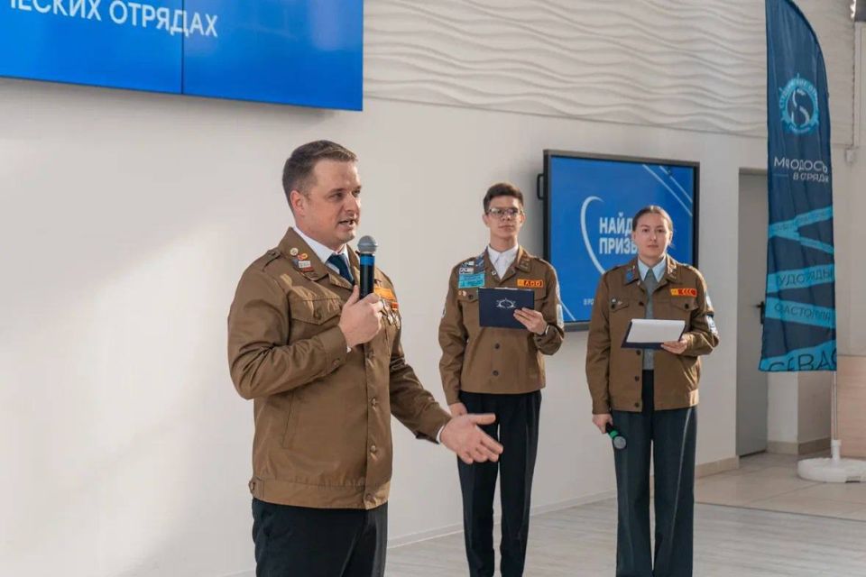 Денис Кондратьев: В Севастополе на выходных прошел профориентационный форум для подростков «Найди призвание!»