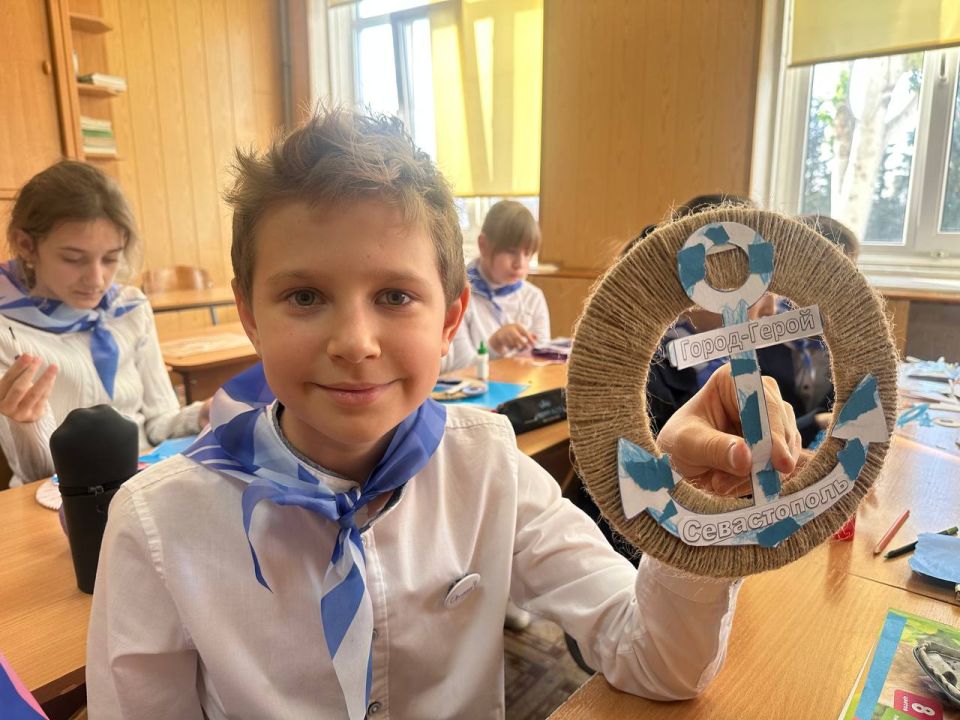 4-� ����� ����� �35 (������� �������������Ȼ) ������ � �������� ������������� ���������� ��������� ����������� ��������� � �������� ��������� ������