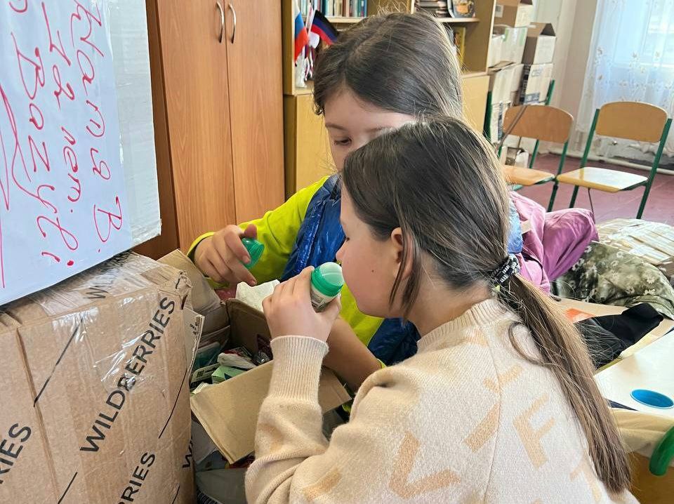 «Дети нас ждали. Как ждут раз в году Деда Мороза...» «Дети нас ждали. Как ждут раз в году Деда Мороза...»