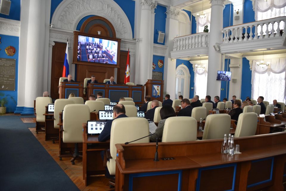 Татьяна Лобач: Законодательное Собрание города Севастополя утвердило в должности четырех заместителей Губернатора Севастополя Татьяна Лобач: Законодательное Собрание города Севастополя утвердило в должности четырех заместителей Губернатора Севастополя