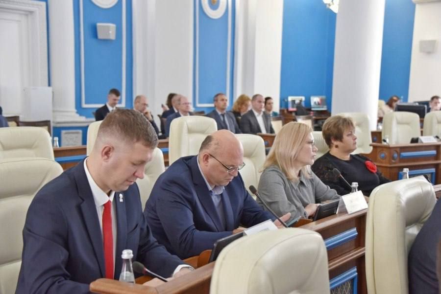 Сегодня на пленарном заседании Законодательного Собрания города Севастополя состоялось рассмотрение проекта бюджета города Севастополя на 2026 год и плановый период 2027 и 2028 годов во втором чтении Сегодня на пленарном заседании Законодательного Собрания города Севастополя состоялось рассмотрение проекта бюджета города Севастополя на 2026 год и плановый период 2027 и 2028 годов во втором чтении