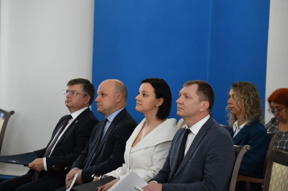 Илья Пестерников: Принял участие в пленарном заседании Законодательного Собрания Севастополя Илья Пестерников: Принял участие в пленарном заседании Законодательного Собрания Севастополя