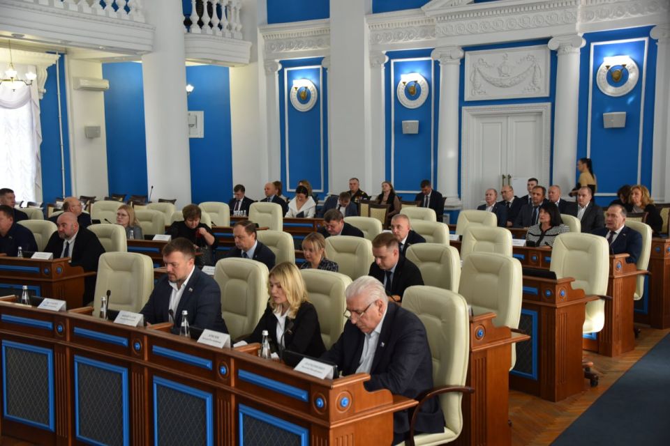 Илья Пестерников: Принял участие в пленарном заседании Законодательного Собрания Севастополя Илья Пестерников: Принял участие в пленарном заседании Законодательного Собрания Севастополя