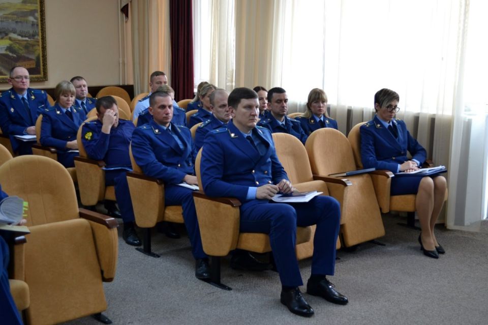 В прокуратуре города Севастополя под председательством заместителя прокурора города Евгения Кадамова проведено межведомственное совещание руководителей правоохранительных органов В прокуратуре города Севастополя под председательством заместителя прокурора города Евгения Кадамова проведено межведомственное совещание руководителей правоохранительных органов