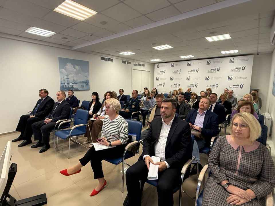 Мария Литовко: Вчера совместно с депутатом Государственной Думы Татьяной Георгиевной Лобач провели итоговое в этом году заседание Координационного совета по развитию туризма и туристской деятельности в Севастополе Мария Литовко: Вчера совместно с депутатом Государственной Думы Татьяной Георгиевной Лобач провели итоговое в этом году заседание Координационного совета по развитию туризма и туристской деятельности в Севастополе