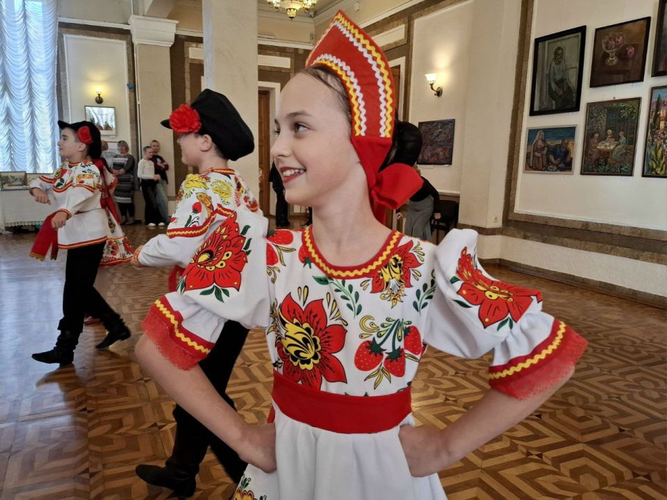 В Севастополе прошел фестиваль художественной самодеятельности «Когда душа поет», собравший талантливых представителей старшего поколения В Севастополе прошел фестиваль художественной самодеятельности «Когда душа поет», собравший талантливых представителей старшего поколения