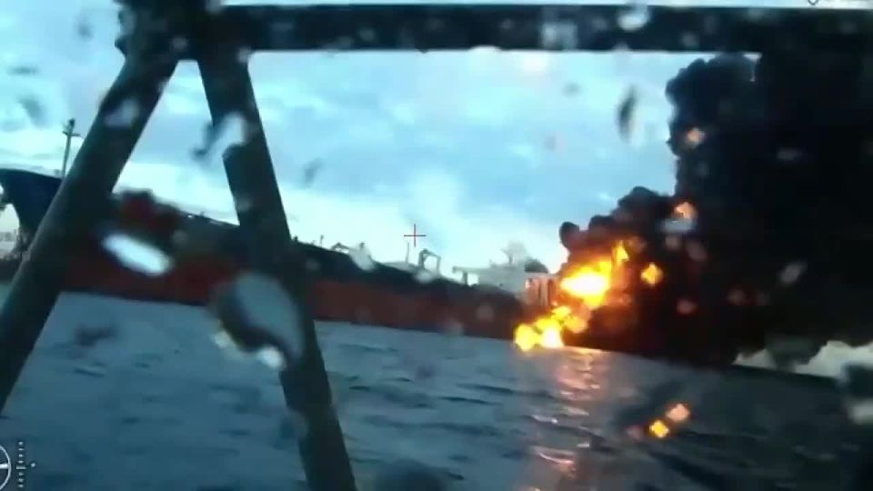 Владимир Разин: ВСУ атаковали два гамбийских танкера в Чёрном море