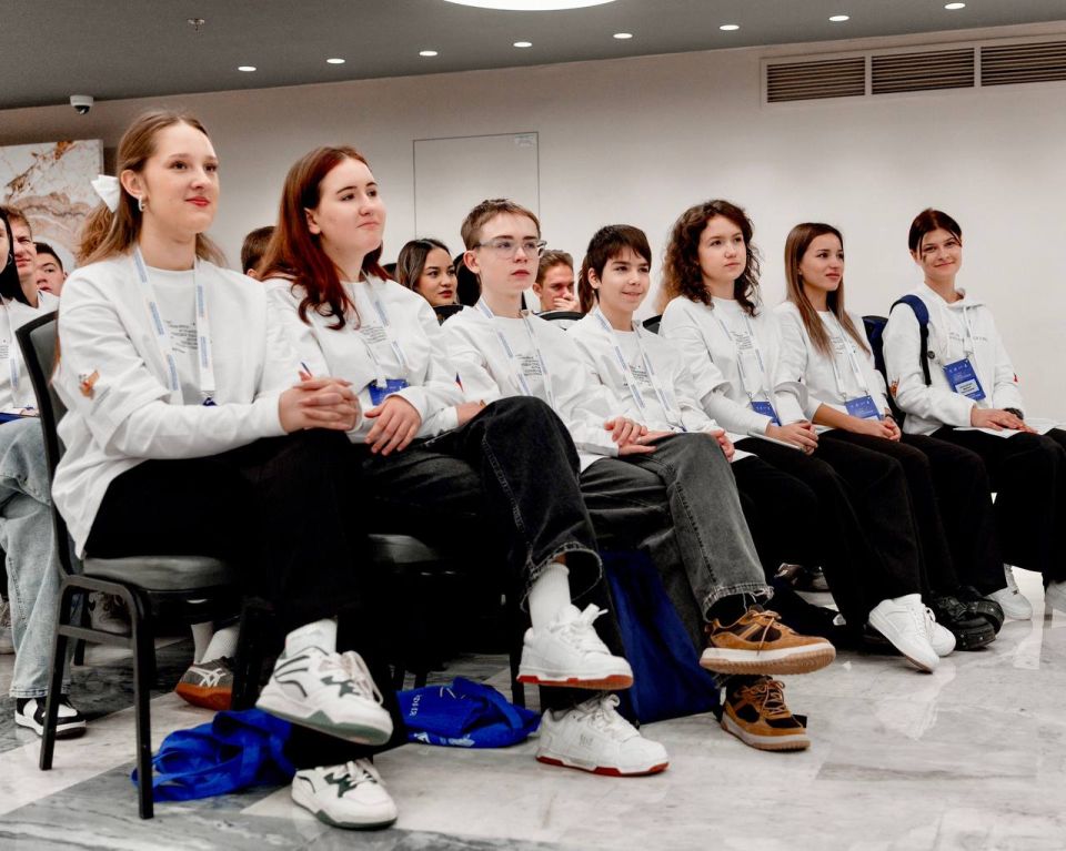 В Москве подвели итоги финала IV Всероссийской детской премии «Новая философия воспитания» В Москве подвели итоги финала IV Всероссийской детской премии «Новая философия воспитания»