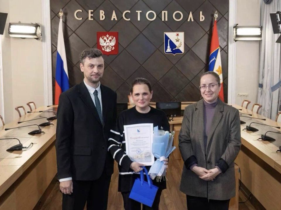 Искусство быть на связи. В Севастополе наградили лучших администраторов госпабликов Искусство быть на связи. В Севастополе наградили лучших администраторов госпабликов