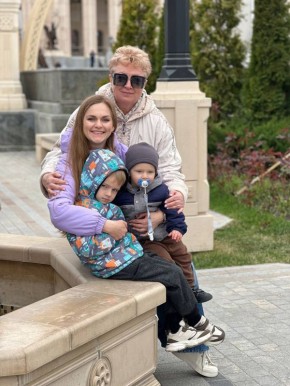 Денис Кондратьев: С Днём матери!. Сегодня особенный день, когда мы всем сердцем чествуем самых важных женщин в нашей жизни — наших мам