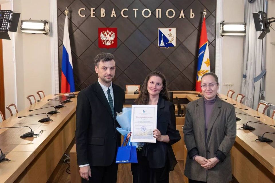 Ставьте , если вам нравятся новости в канале Департамента образования и науки Севастополя Ставьте , если вам нравятся новости в канале Департамента образования и науки Севастополя