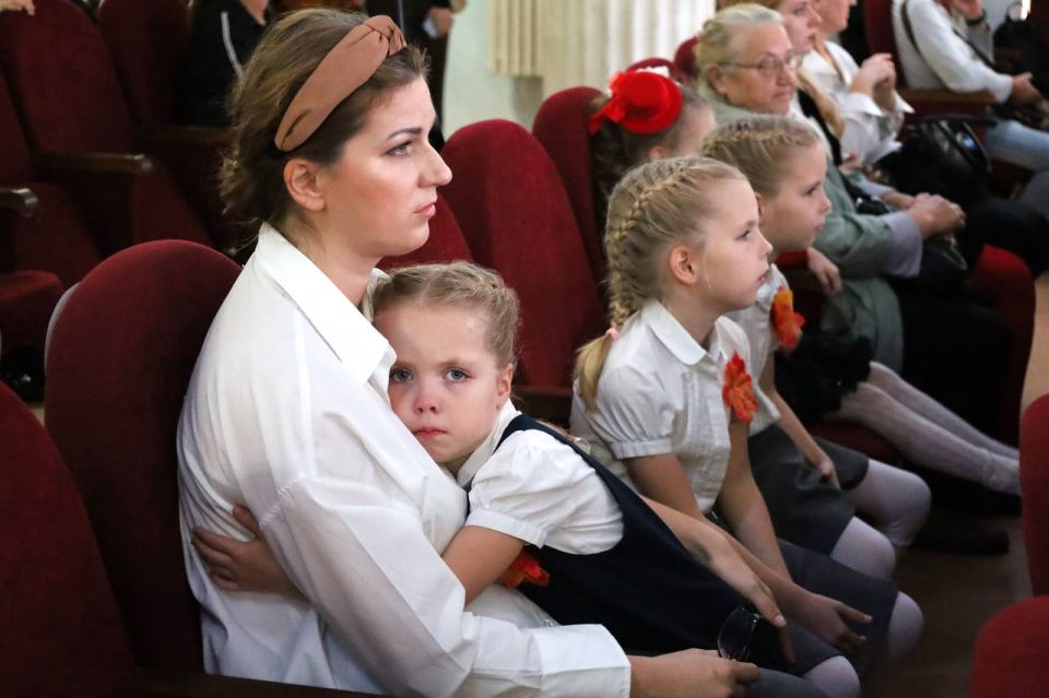 Семья талантами богата, а главный источник вдохновения и мотиватор – это мама Семья талантами богата, а главный источник вдохновения и мотиватор – это мама