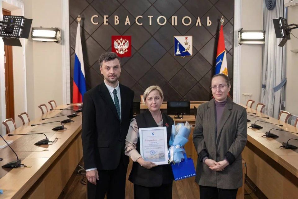 Ставьте , если вам нравятся новости в канале Департамента образования и науки Севастополя Ставьте , если вам нравятся новости в канале Департамента образования и науки Севастополя