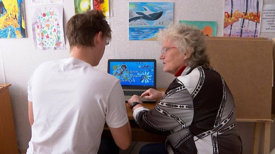 Акция «Кибер-бабушка» в рамках общегородского проекта «Спорт в каждый двор» стартует в Севастополе