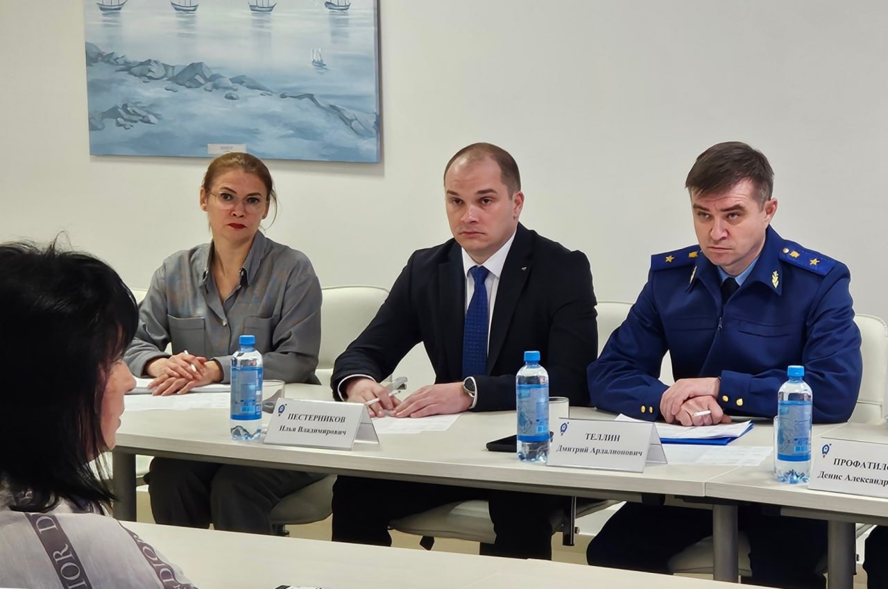 Первый заместитель прокурора города Севастополя Дмитрий Теллин в рамках Всероссийского дня приема предпринимателей провел личный прием субъектов хозяйствования Первый заместитель прокурора города Севастополя Дмитрий Теллин в рамках Всероссийского дня приема предпринимателей провел личный прием субъектов хозяйствования