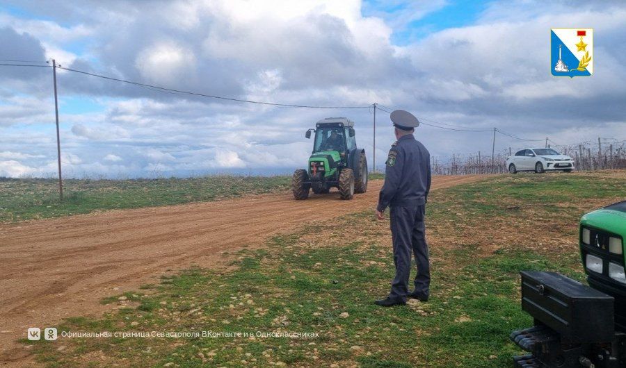 Проверяем самоходную технику на предприятиях Севастополя Проверяем самоходную технику на предприятиях Севастополя