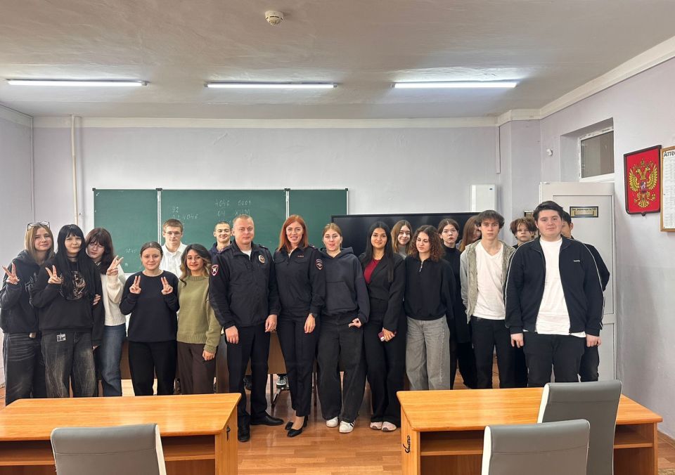 Проведена рабочая встреча с сотрудниками Госавтоинспекции города Севастополя Проведена рабочая встреча с сотрудниками Госавтоинспекции города Севастополя