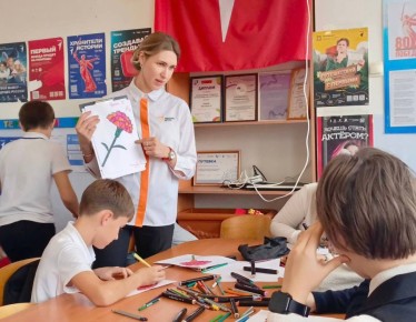 Имя твое неизвестно. Подвиг твой бессмертен…