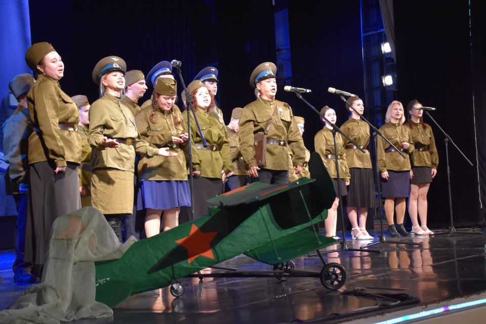 Александр Кулагин: В Севастопольском центре культуры и искусств состоялся театрализованный концерт, организованный коллективом Севастопольской РОО ИЦ "Особая молодежь" Александр Кулагин: В Севастопольском центре культуры и искусств состоялся театрализованный концерт, организованный коллективом Севастопольской РОО ИЦ "Особая молодежь"